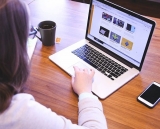 Envejecimiento digital: vivir conectados sin daar la piel